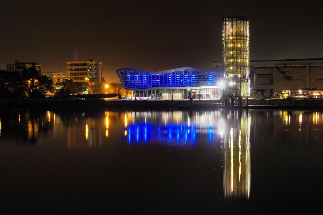 - Special Amoureux - Hyper Centre - Lorient