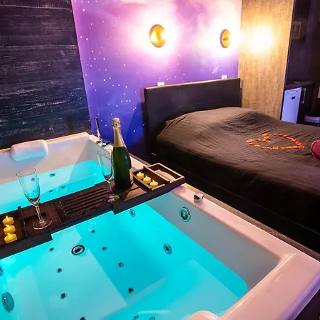 Love Room - Special Amoureux - Hyper Centre - Lorient Exterior photo